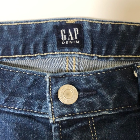 GAP Long and Lean Denim Jeans - Picture 5 of 13
